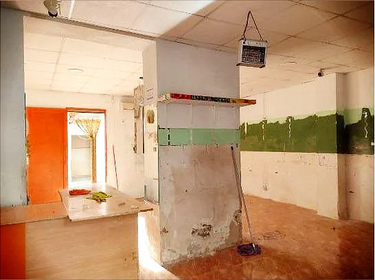 ¡Se vende en Puente Tocinos local comercial con apartamento! — 5