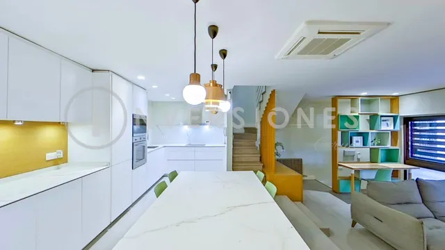 Pareado 4 habitaciones 167m² en venta - Central — 10