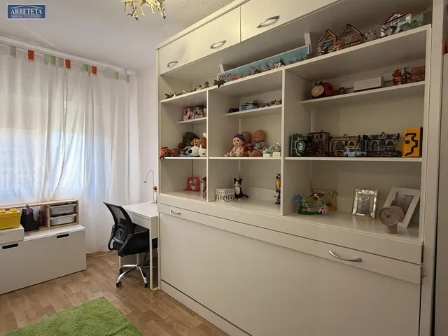 INMOBILIARIA ARBETETA VENDE PISO DE TRES DORMITORIOS Y TERRAZA EN LA ZONA CONSTITUCIÓN DE GUADALAJARA — 22