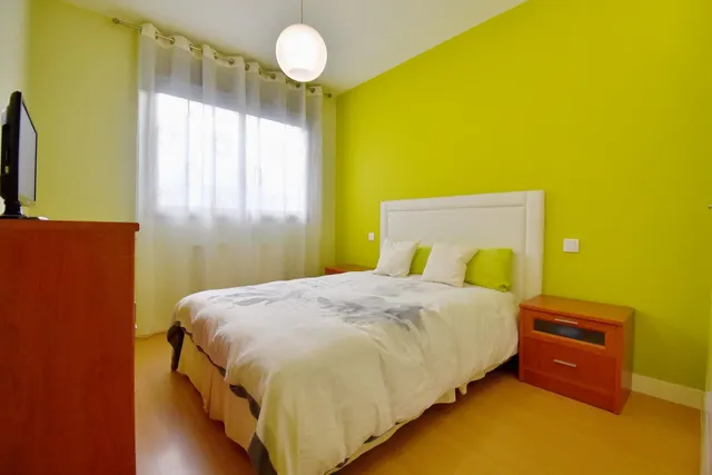 Soto del HENARES - 3 habitaciones, 2 baños, 2 plazas de garaje, piscina y trastero. — 36