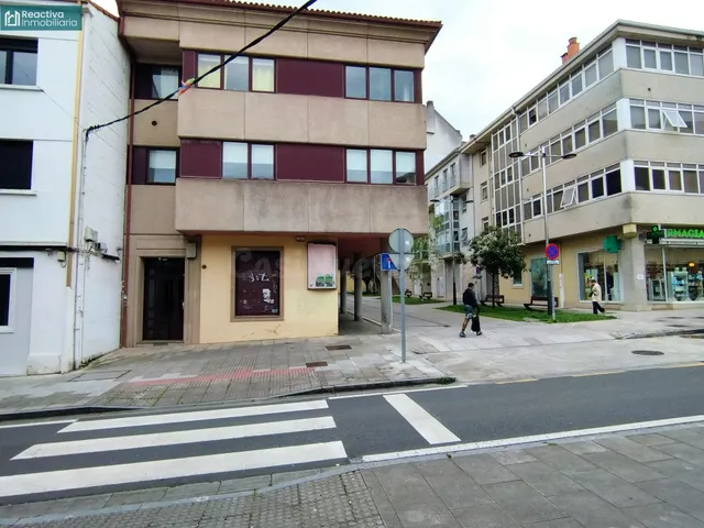 Bajo comercial en Santiago - Conxo en 2 plantas - foto 3