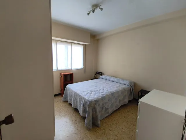 Piso de 54m2 útiles AMUEBLADO. Distribuido en dos dormitorios, salón, cocina y baño — 19
