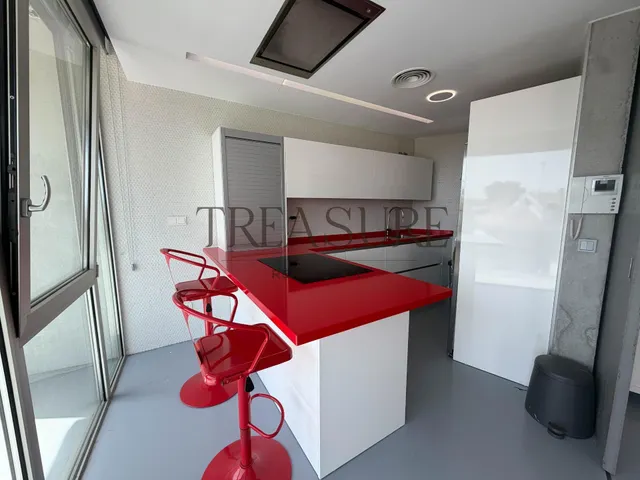 Chalet de autor con piscina privada en los romeros | arquitectura, luz y exclusividad — 27