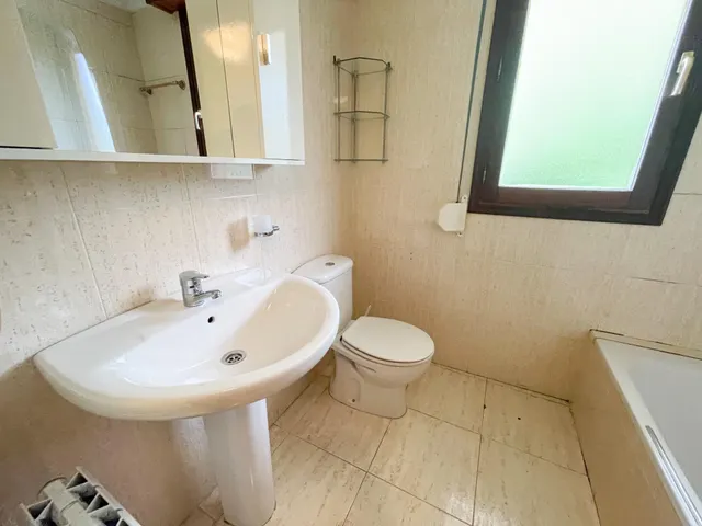 EXCLUSIVA – Piso con ascensor en Colindres listo para entrar a vivir — 12