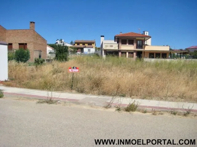 TERRENO URBANIZADO EN OLITE - foto 2
