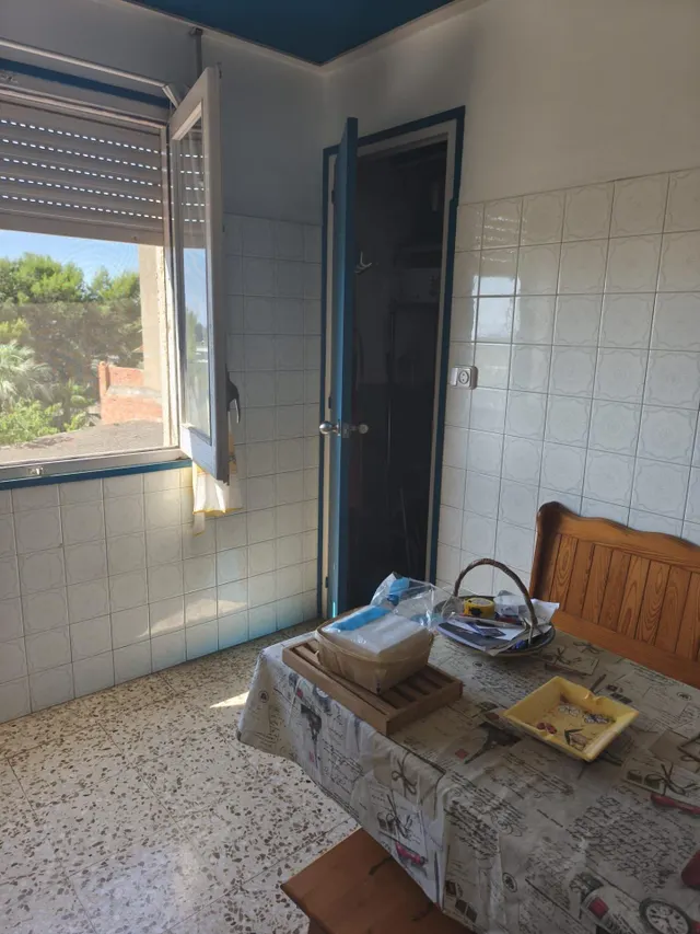 Amplio Piso Exterior en Alcanar a un Precio Inmejorable de €95,000 — 12