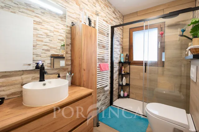 Villa reformada con piscina privada en Can Carbonell, Caldes de Malavella — 21