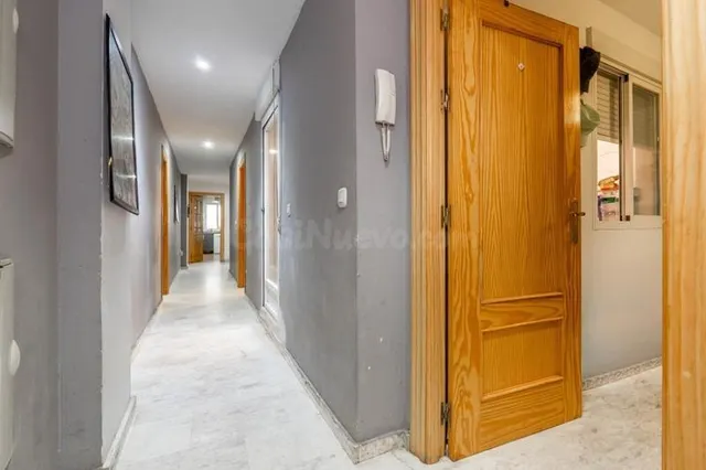 Piso en venta en Calle Santa Lucía — 3