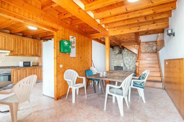 4 Naves, 21.000 m2 de Finca y Casa de 5 habitaciones en Serín, Gijón — 17