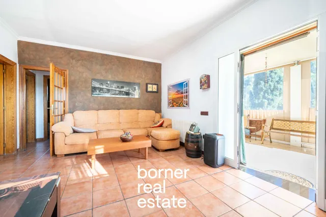 Casa con jardín en Sant Muç, Rubí — 18