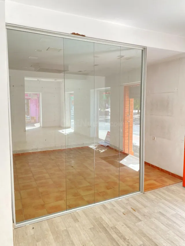 Local comercial en alquiler en La Chana, Granada — 6