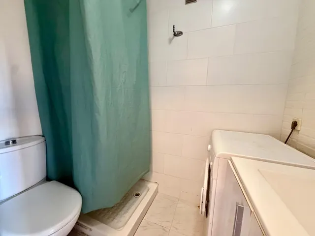 Fabuloso estudio con piscina comunitaria, buena oportunidad de negocio — 22