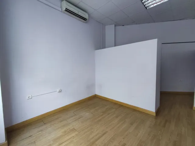 local comercial — 7
