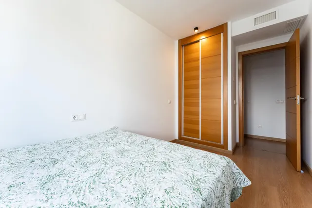 Piso en Teatinos en urbanización con dos aparcamientos — 22