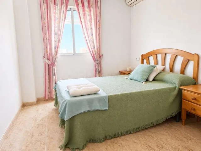 Se vende bonito apartamento orientado al sur!!!! playa del cura!!! inmejorable situación. — 3
