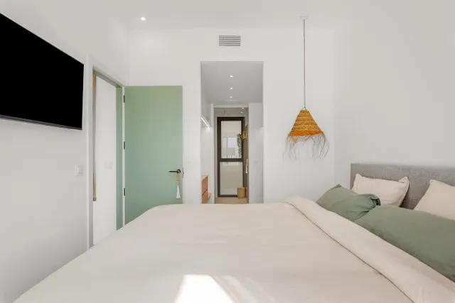 Exclusiva casa de obra nueva con piscina privada - Entrega 2027 — 22
