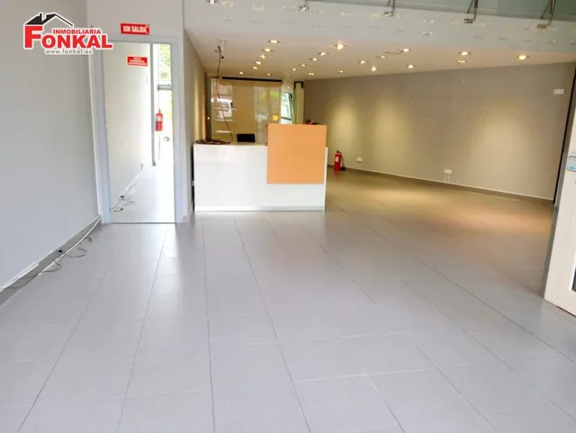 AMPLIO LOCAL EN ALQUILER EN PLENO CENTRO DE JEREZ — 2