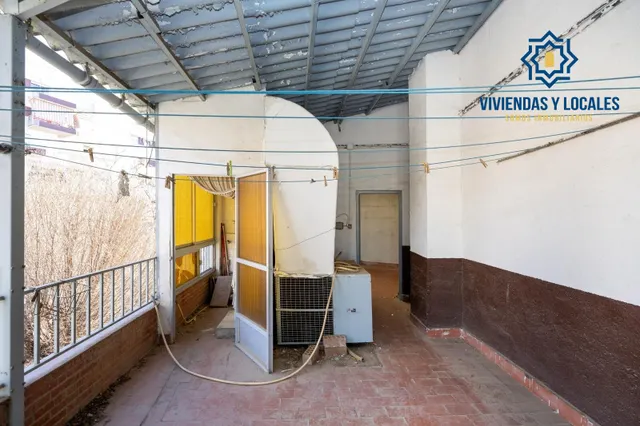 Edificio con gran potencial de desarrollo residencial en Zaidín – Granada — 49