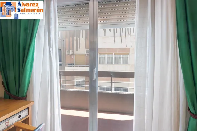 Amplia vivienda en pleno centro de Granada — 28