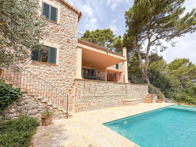 Impresionante chalet en Cala Deia con vistas al mar — 2