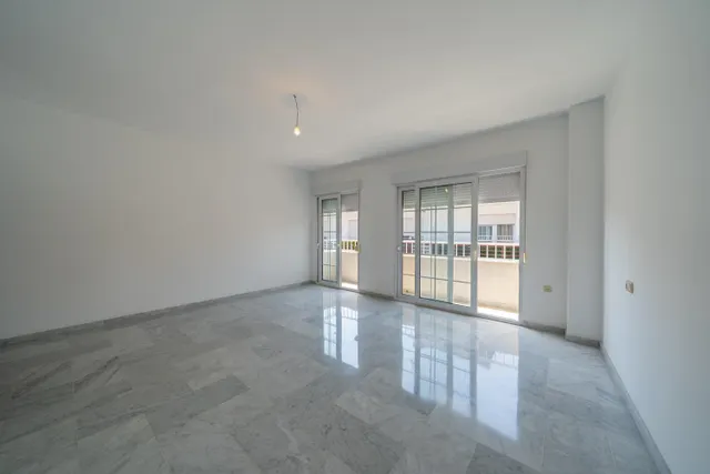 GRAN PISO/ATICO EN EL CENTRO DE MOTRIL  CON 183 M2 — 23