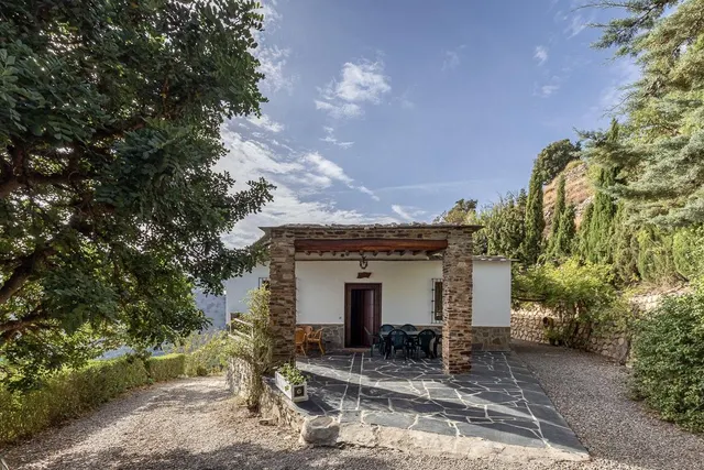 FANTASTICA CASA CON ENCANTO Y PARCELA EN CAÑAR, LA ALPUJARRA — 24