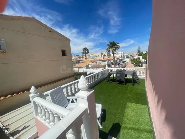 VILLA INDEPENDIENTE DE 5 DORMITORIOS EN PLAYA FLAMENCA Alica - foto 4