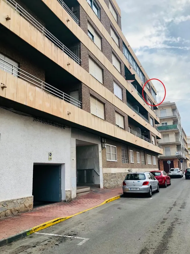 Piso céntrico para alquiler anual en Guardamar - Disponible 1 Noviembre — 24
