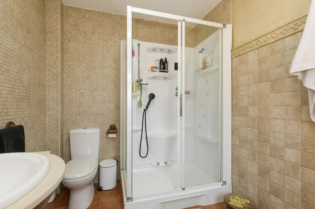 Espectacular casa con piscina a 15 minutos de la playa — 20