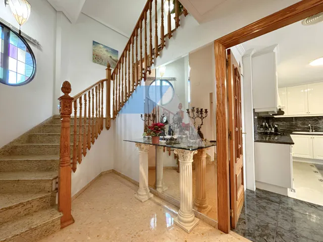 Magnífico Chalet en Parcela Urbana en Haygón — 8