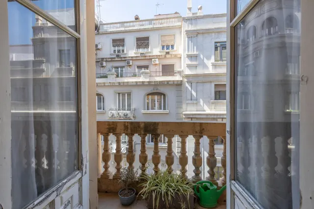 EXCLUSIVA VIVIENDA SEÑORIAL EN ANGEL GANIVET, EN PLENO CORAZON DE GRANADA — 8
