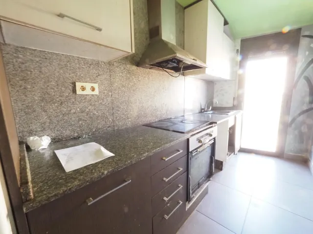 Se vende piso con parking en Manlleu — 6