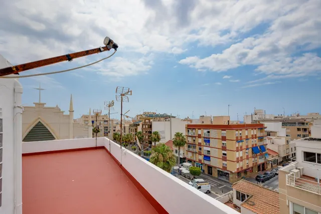 APARTAMENTO DE 3 DORMITORIOS 1 BAÑO 1 ASEO EN TORREVIEJA (PLAYA DEL CURA) — 15