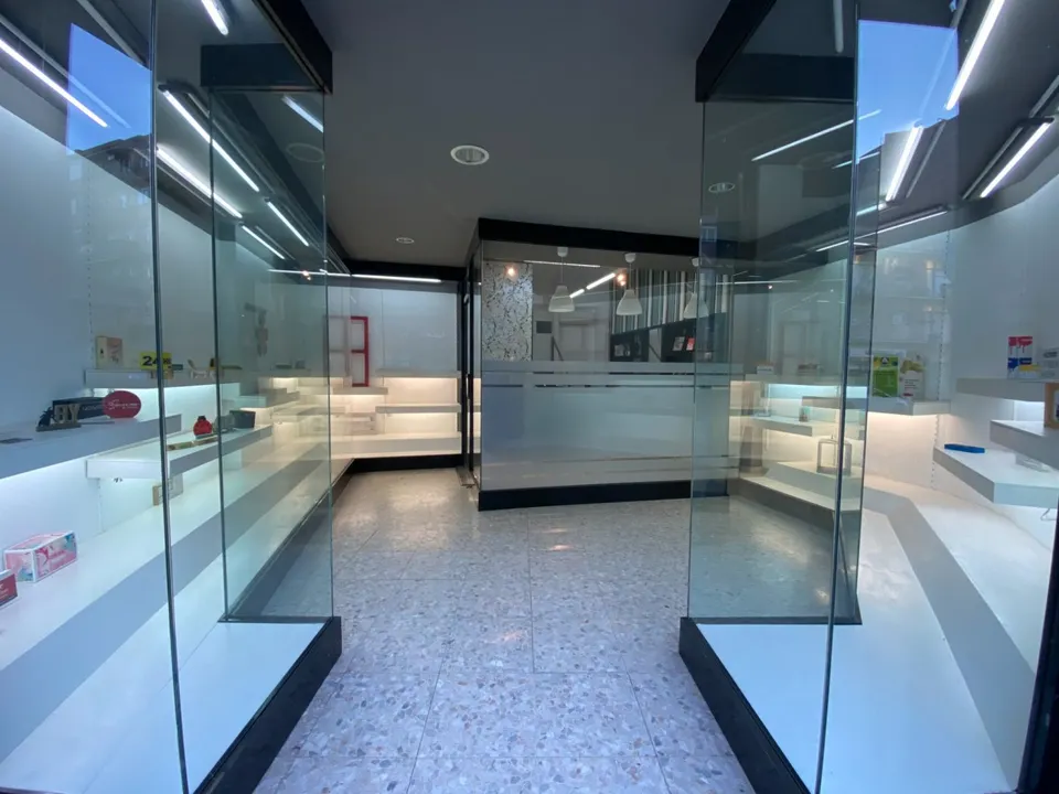 VENTA LOCAL COMERCIAL EN STA. MGDA MONTBUI ZONA CENTRO 70M2!!