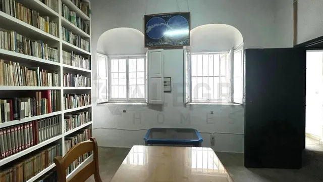 Propiedad emblemática en el centro de jerez — 12