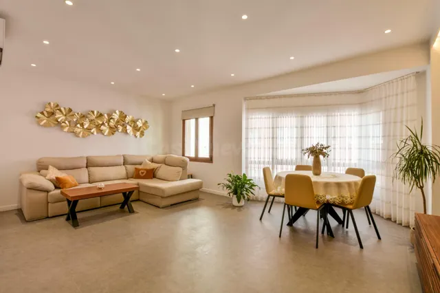 Piso 2 habitaciones 110m² en venta - Arxiduc — 2
