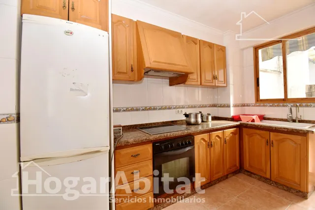 ¡Centro de Pego! Ático dúplex amplio, esquinero y semireformado con terraza y trastero — 27