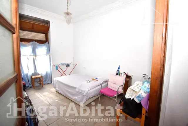 MAGNÍFICA CASA LUMINOSA CON DOS BALCONES Y GRAN TERRAZA — 35