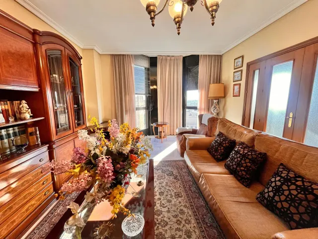 ¡¡ VIVIENDA EN COLÓN, CON UNA DE LAS MEJORES VISTAS DE CÓRDO - foto 2