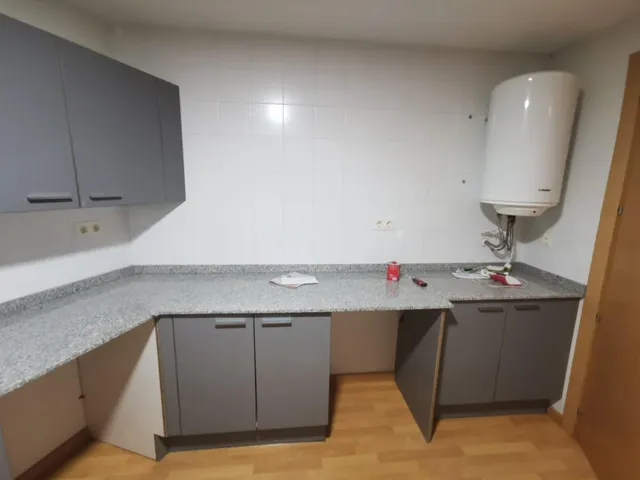 PISO EN VENTA - ADAPTADO PARA MINUSVALIDOS - foto 2