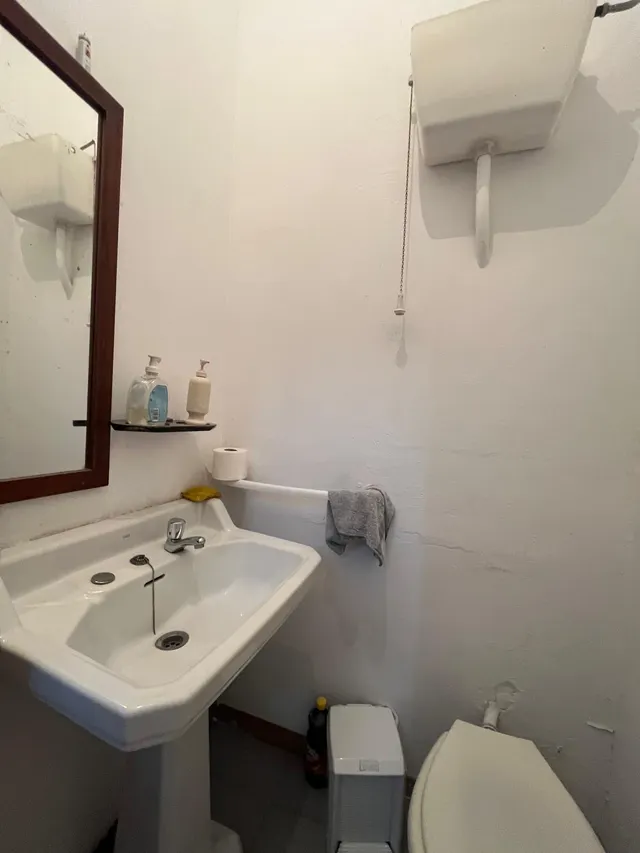 Local apto para diversos usos, garaje, almacén, comercio, cerca del Passeig Verdaguer por 79.000 Eur — 17