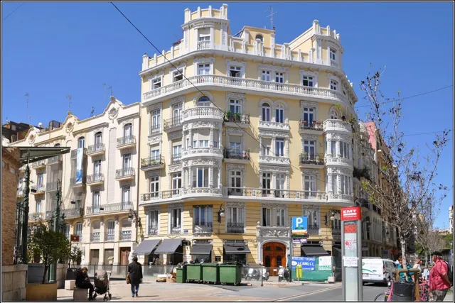 Local comercial 150m² en alquiler - Centro - Sant Francesc - foto 2