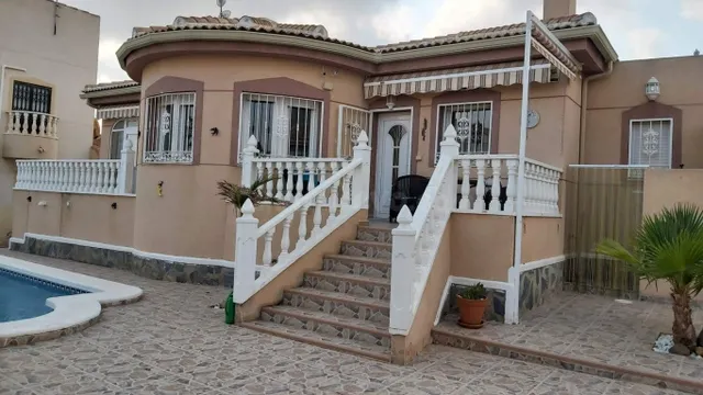 Villa 2 habitaciones 118m² en venta - Residencial benimar - foto 2