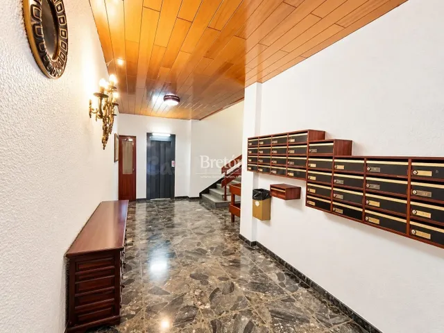 Amplia vivienda de 4 dormitorios con balcón en San Antonio María Claret — 2