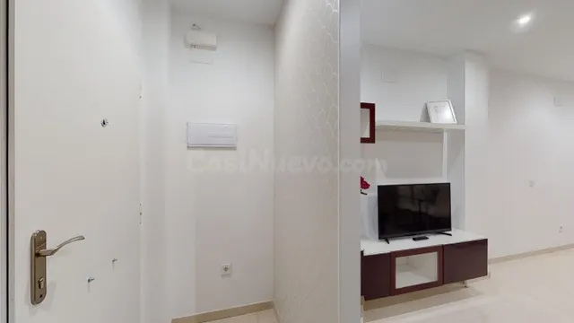 Oportunidad única: Local comercial adaptado a vivienda en Ca - foto 3