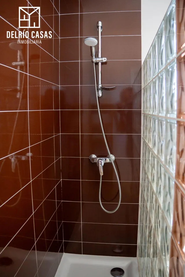 Exclusivo chalet independiente con apartamento auxiliar, piscina cubierta y vistas al mar en mazagón — 38