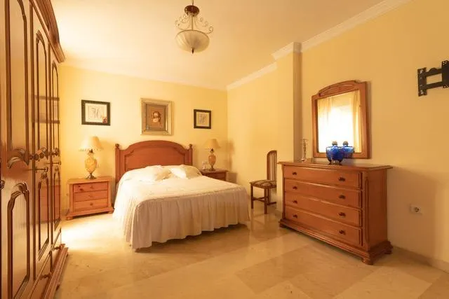 Oportunidad única de vivir junto al mar en una ubicación inmejorable. | CABANILLAS REAL ESTATE — 19