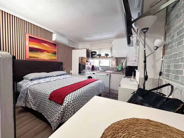 Encantador apartamento en última planta a pocos pasos de la  - foto 3