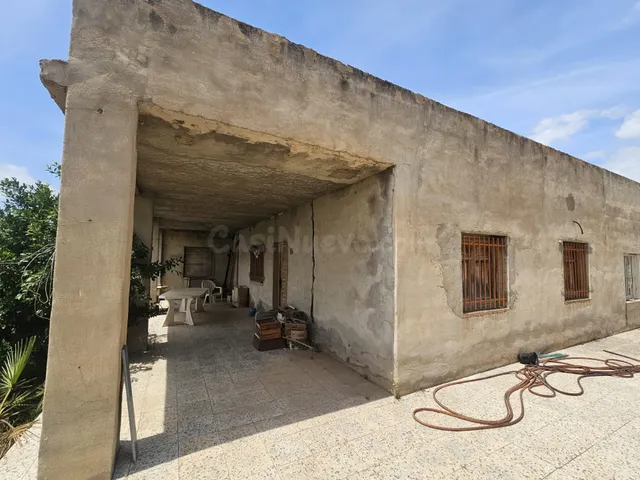 CASA DE CAMPO PARA REFORMAR EN PARTIDA JUBALCOI- ELCHE — 2