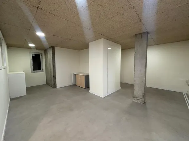 Local comercial en alquiler Montcada i Reixac - 232 m² — 7